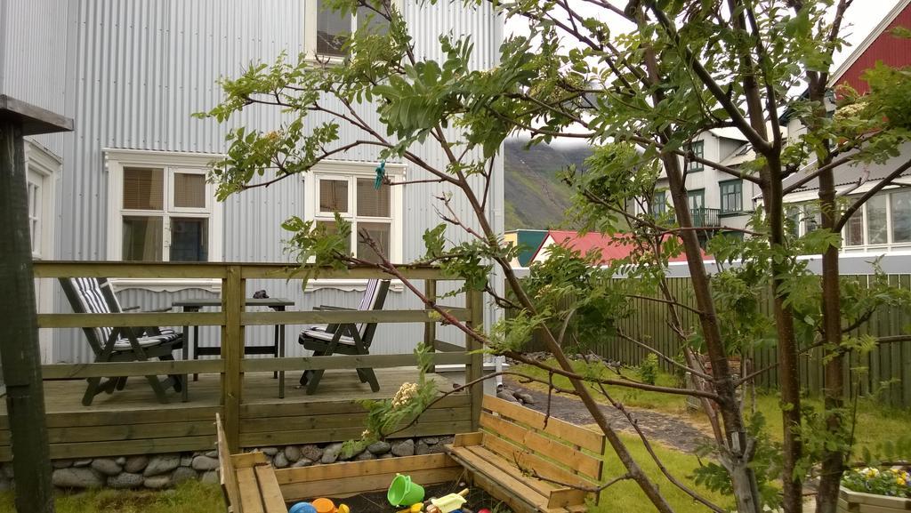 イーサフィヨルズゥル Private House With Private Gardenヴィラ 部屋 写真